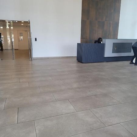 Rt Properties @ The Lennox Airport Residential Accra Exteriör bild